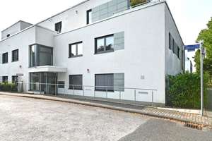 Stil & Raum im Brucker Holt! Exquisite Luxus-Wohnung mit EBK, Kamin & Gartenterrasse – Die vollständige Adresse der Immobilie erhältst du vom Anbieter., 45133 Bredeney, Essen – Vorschaubild 2