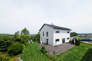 Energieeffizientes Einfamilienhaus (KfW 55) mit PV-Anlage+Batterie, Doppelgarage  – Neustadt a.d. Waldnaab (Kreis) – Vorschaubild 2