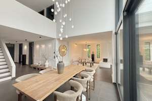 Stadtvilla mit 428 m² Wohnfläche, Pool, Erdwärme, PV, Solar und A+ Energieeffizienz – Die vollständige Adresse der Immobilie erhältst du vom Anbieter., 86830 Schwabmünchen – Vorschaubild 10