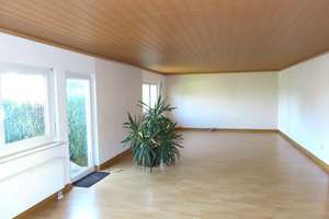 Geräumiges und gepflegtes Einfamilienhaus mit Doppelgarage - Ruhige Lage in Fuldatal-Ihringshausen – Die vollständige Adresse der Immobilie erhältst du vom Anbieter., 34233 Fuldatal – Vorschaubild 4