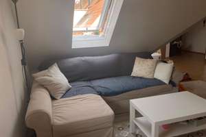 Helle Maisonette-Wohnung mit EBK & Terrasse – Supermarkt im Haus, Bahnhof & Flughafenbus in der Nähe – Die vollständige Adresse der Immobilie erhältst du vom Anbieter., 70329 Obertürkheim (Ortsteil), Stuttgart – Vorschaubild 2