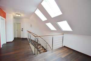Modernes, großzügiges
Architektenhaus mit Doppelgarage, Schwimmbad und Sauna
in Roggenburg-OT – Neu-Ulm (Kreis) – Vorschaubild 27