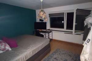 Möbliertes 2 Zimme Apartment r  / City / Bahnhof 1 min. Tageweise ab 65 €  Nacht max. 2 Personen 