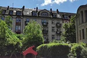 3 ZBK san.  Jugendstilaltbau, EBK, Gaskamin - nahe Uniklinik