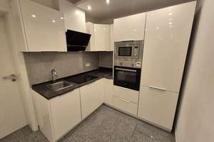 Modernes Studenten-WG-Zimmer in Neuhausen-Nymphenburg - voll möbliert – 80637 Dom Pedro, München – Vorschaubild 4