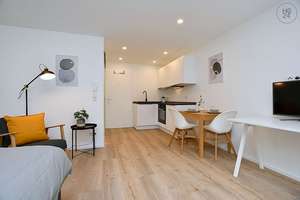Modern möbliertes Apartment mit Balkon in Stuttgart Mitte – Die vollständige Adresse der Immobilie erhältst du vom Anbieter., 70190 Kernerviertel, Stuttgart – Vorschaubild 11