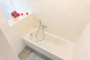 Wunderschöne 5-Raum-Wohnung mit Dusche & Wanne, Doppelwaschbecken – Gluckstr. 6, 9120 Kapellenberg, Chemnitz – Vorschaubild 5