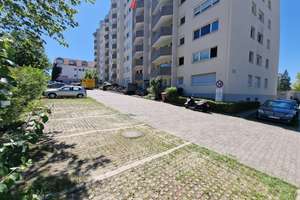 Lichtdurchflutetes 1-Zimmer-Appartement mit Balkon in begehrter Lage von Konstanz-Petershausen – Die vollständige Adresse der Immobilie erhältst du vom Anbieter., 78467 Fürstenberg, Konstanz – Vorschaubild 7