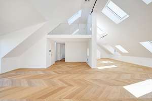 Moderne Dachgeschoss-Maisonette mit hochwertiger Ausstattung im kernsanierten Altbau – Die vollständige Adresse der Immobilie erhältst du vom Anbieter., 80798 Josephsplatz, München – Vorschaubild 1