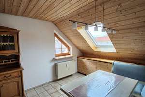 4-Zimmer-Dachgeschosswohnung mit großer Wohnküche – Die vollständige Adresse der Immobilie erhältst du vom Anbieter., 72574 Bad Urach – Vorschaubild 14