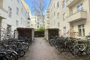 Bezugsfreie, möblierte und frisch renovierte 2 Zimmer Altbau-Wohnung mit Balkon - am Ku´Damm – Die vollständige Adresse der Immobilie erhältst du vom Anbieter., 10711 Halensee, Berlin – Vorschaubild 38