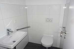 Ihr neues Zuhause mit Terrasse, hellem Wohnbereich + Wannenbad + Gäste-WC, Neubau-Ausstattung – 63165 Mühlheim am Main – Vorschaubild 11