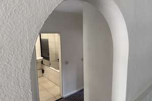 Stilvolle, modernisierte 3-Zimmer-Erdgeschosswohnung mit Balkon in Gelsenkirchen – Breslauer Straße 12, 45881 Schalke, Gelsenkirchen – Vorschaubild 9