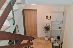 Wohnen mit Charakter: 2-Zimmer-Wohnung in zentraler Lage – 63067 Messehalle, Offenbach am Main – Vorschaubild 2