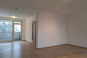 Traumhafte 3-Zimmer-Wohnung in Erlangen mit zwei Balkonen - Erstbezug nach Sanierung – Schallershofer Str. 46a, 91056 Steinforst, Erlangen – Vorschaubild 5