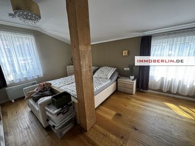 IMMOBERLIN.DE - Sehr charmante Wohnung mit Nebengebäude in familienfreundlicher Lage