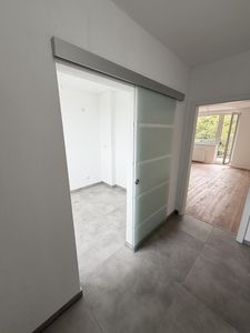Top Kernsanierte 3-Zi.-Wohnung | Erstbezug | Aufzug | Garage