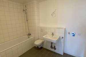 4 Zimmerwohnung im Neubau sucht neuen Mieter ab sofort! – Dolgenseestr. 9a, 10319 Friedrichsfelde, Berlin – Vorschaubild 7