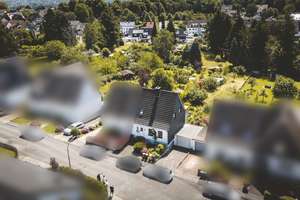 Charmante Doppelhaushälfte mit großem Grundstück und vielseitigem Entwicklungspotenzial – Die vollständige Adresse der Immobilie erhältst du vom Anbieter., 44227 Eichlinghofen, Dortmund – Vorschaubild 28