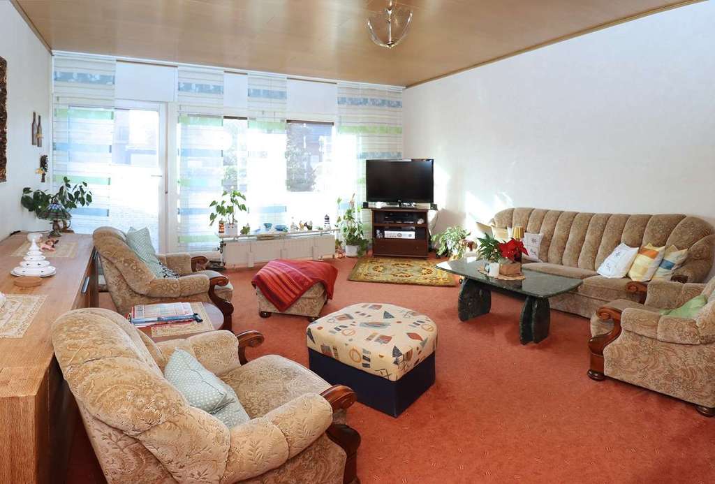 Immobilie in Nordstemmen - Freistehendes Einfamilienhaus mit Garten und Ausbaureserve im DG in ruhiger Lage von Nordstemmen - Bild 3