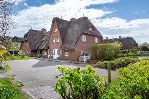 Hausteil unter Reet- Bereit zum Einzug – Nordfriesland (Kreis) – Vorschaubild 2