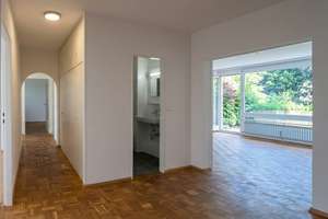 Renovierte, großzügige 6-Zimmer-Wohnung mit zwei Terrassen in begehrter Lage von Ludwigshafen-Süd – 67061 Süd, Ludwigshafen am Rhein – Vorschaubild 4