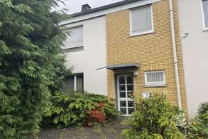 Reihenmittelhaus mit Garage in Dortmund – Die vollständige Adresse der Immobilie erhältst du vom Anbieter., 44309 Brackel (Ortsteil), Dortmund – Vorschaubild 3