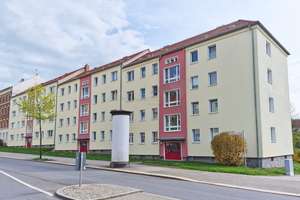 Helle, modern sanierte 3 Raum EG-Wohnung mit XXL-Balkon und Tageslichtbad – Zschopauer Straße 126, 9126 Bernsdorf, Chemnitz – Vorschaubild 15