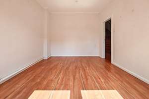 !! Viel Platz für die große Familie – solides Reihenhaus mit Potenzial !! – Lupinenstraße 11 a, 28239 Ohlenhof, Bremen – Vorschaubild 8