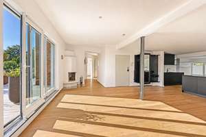 Design- Penthouse mit spektakulärer Dachterrasse