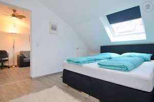 Schön möblierte 2-Zimmer-Wohnung mit Dachterrasse in der Nürnberger Innenstadt – Die vollständige Adresse der Immobilie erhältst du vom Anbieter., 90402 Altstadt, Sankt Lorenz, Nürnberg – Vorschaubild 7