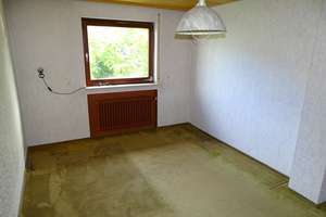 Schönes und gepflegtes Reiheneckhaus in toller Lage – Anschauen lohnt sich! – Hölderlinstraße 8, 71723 Großbottwar – Vorschaubild 12