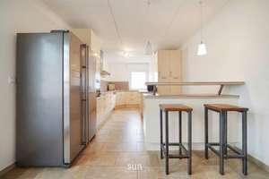 BUNGALOW MIT 6 ZIMMERN & eigenem Garten mit gemütlicher Terrasse – Die vollständige Adresse der Immobilie erhältst du vom Anbieter., 61169 Friedberg (Hessen) – Vorschaubild 3