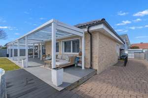 Modernisierter Bungalow mit Pool, Sauna und großem Garten in Ebersbach Bünzwangen – Die vollständige Adresse der Immobilie erhältst du vom Anbieter., 73061 Ebersbach an der Fils – Vorschaubild 16