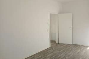 Neuwertige 4-Zimmerwohnung mit Terrasse - ideal für kleine Familie, Paar oder Berufstätigen-WG – Die vollständige Adresse der Immobilie erhältst du vom Anbieter., 71364 Winnenden – Vorschaubild 2