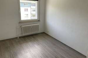 Hier hat jeder Platz: günstig geschnittene 3 - Zi.-Wohnung mit Ausblick ins Grüne – Weitmarer Str. 149, 44795 Weitmar-Mitte, Bochum – Vorschaubild 4