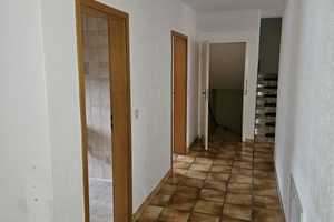 Einfamilienhaus mit Einliegerwohnung, 5 Garagen – Limburg-Weilburg (Kreis) – Vorschaubild 39