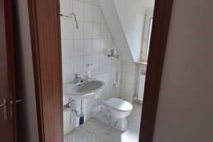2-Zimmer-Dachwohnung, Erstbezug nach Renovierung in 90402 Nürnberg, Färberstraße – Färberstraße xx, 90402 Altstadt, St. Lorenz, Nürnberg – Vorschaubild 2