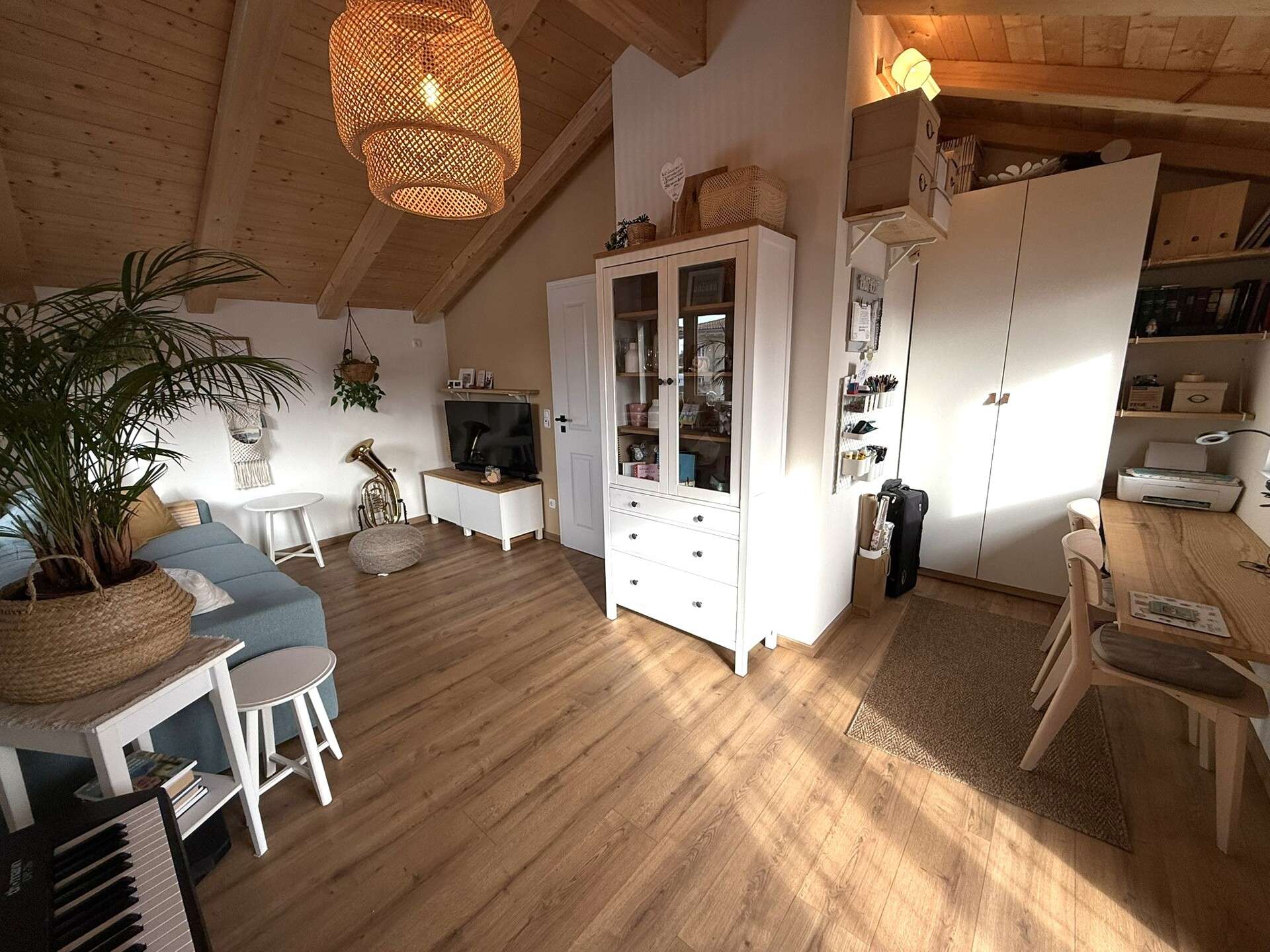 Immobilie in Eiselfing - idyllische Haushälfte in Weilerlage: neuwertige 3-Zimmer mit kl. Garten - Bild 7