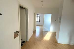 Schöne Wohnung in Top-Lage zu vermieten – Die vollständige Adresse der Immobilie erhältst du vom Anbieter., 40489 Kaiserswerth, Düsseldorf – Vorschaubild 2