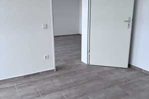 Geschmackvolle 2-Raum-Wohnung mit gehobener Innenausstattung mit EBK in Krefeld – Hafelsstraße 61-65, 47807 Krefeld – Vorschaubild 9