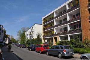 Tolle DG-Whg. ohne Schrägen inkl. EBK u. gr. Balkon,  5 min. von Luegallee – Joachimstr. 24, 40545 Oberkassel, Düsseldorf – Vorschaubild 14