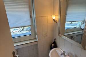 Moderne, renovierte 4-Zimmer Wohnung mit Balkon u. eigenem Garten in GE-Buer – Dorstener Str 124, 45894 Buer, Gelsenkirchen – Vorschaubild 13