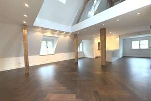 Luxuriöses Wohnen auf zwei Ebenen – Design-Maisonette im Altbaujuwel – Holbeinstraße 17, 81679 Altbogenhausen, München – Vorschaubild 3