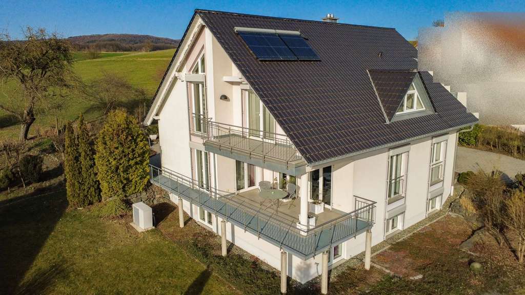 Immobilie in Buttenheim - Unternehmervilla in Buttenheim– Stilvoll, exklusiv, einzigartig - Bild 1