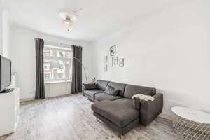 Provisionsfrei – Charmante 3-Zimmer-Wohnung mit Kachelofen & Balkon in gefragter Lage – Falkenried 71, 20251 Hoheluft-Ost, Hamburg – Vorschaubild 4