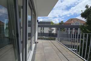 Lichtdurchflutete 2-ZKB-Wohnung mit Balkon in direkter Innenstadtlage von Gütersloh – Die vollständige Adresse der Immobilie erhältst du vom Anbieter., 33330 Innenstadt-Kernstadt, Gütersloh – Vorschaubild 14