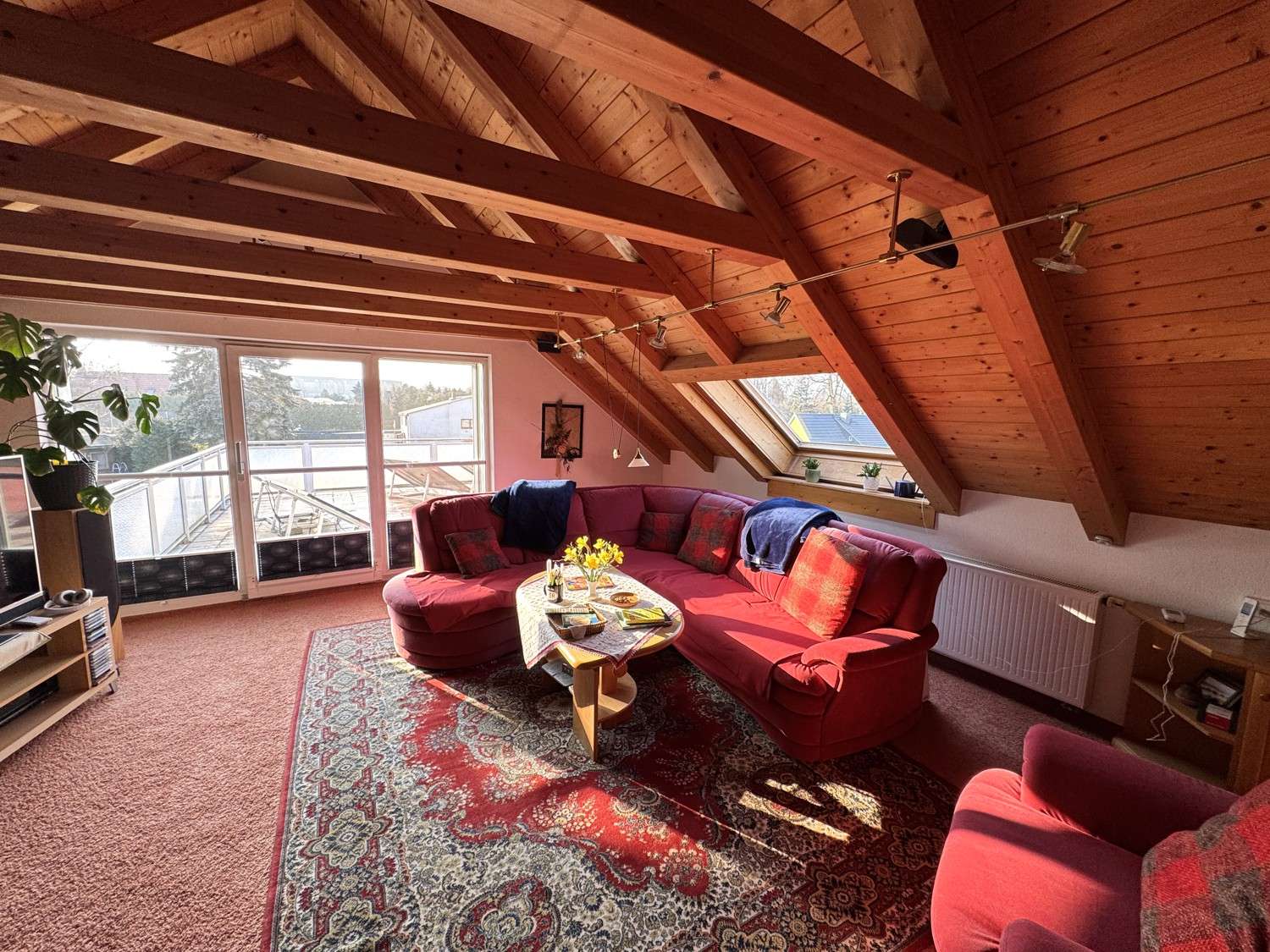 Immobilie in Ebersbach-Neugersdorf - Einziehen und Wohlfühlen - Wohntraum mit Ausbaureserve in Ebersbach - Bild 1