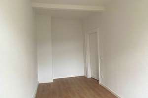 *Moderne Sanierung* 2-Zimmer-Wohnung mit Tageslichtbad - ab 15.11.2026 – Zwenkauer Straße 12, 4277 Connewitz, Leipzig – Vorschaubild 7