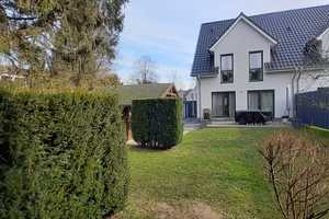 Modernes Neubau mit Topausstattung und Garten – Düsseldorf – Vorschaubild 1
